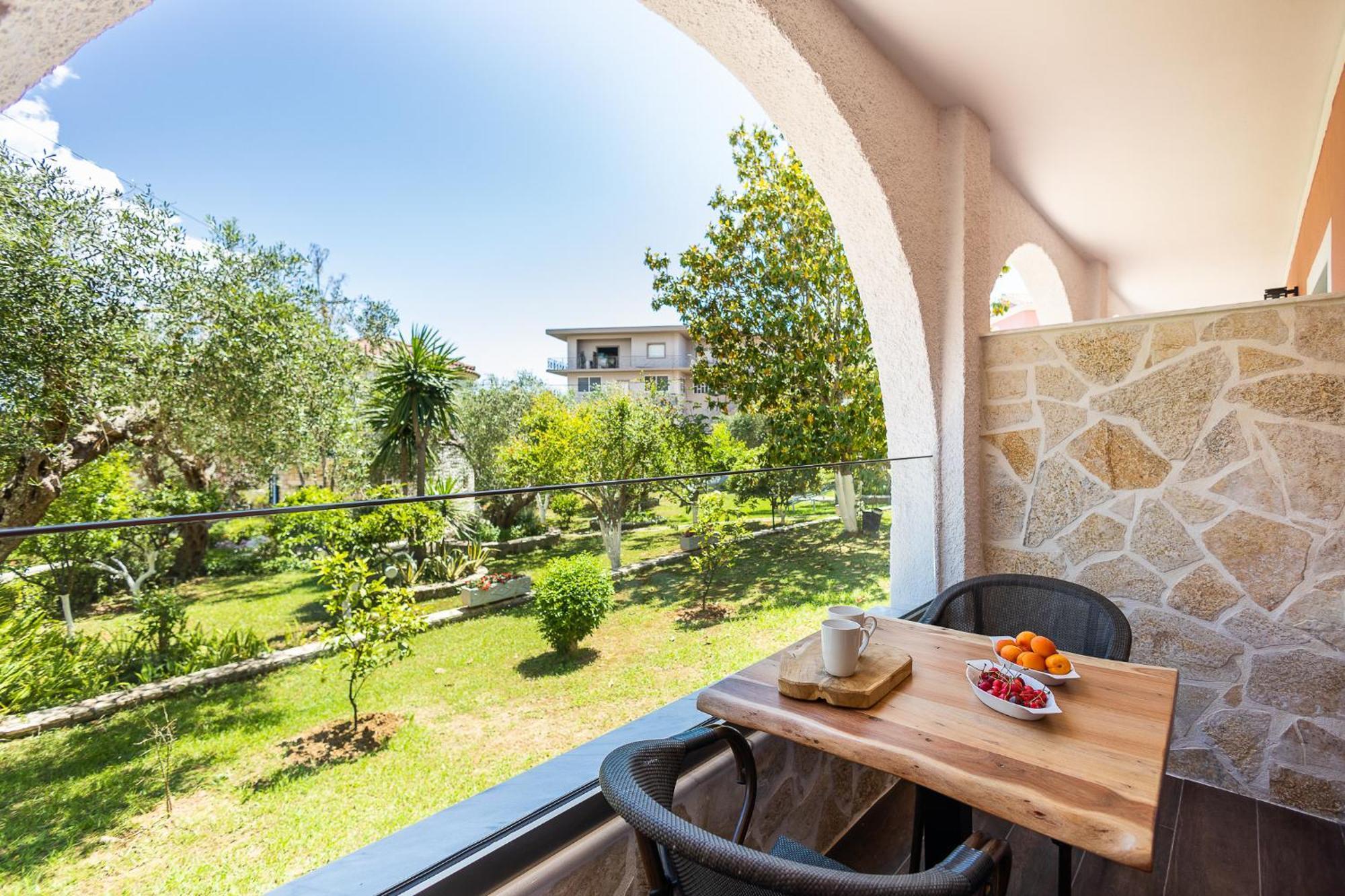 Mathraki Resort 古维亚 外观 照片